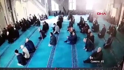 Rize'deki deprem paniği saniye saniye kamerada