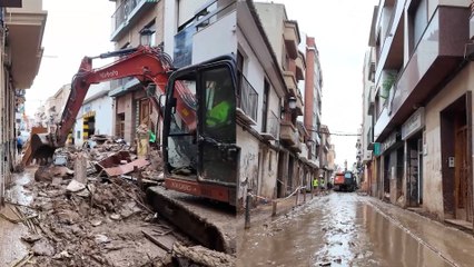 El antes y después en Paiporta tras las labores de reparación de los estragos de la DANA