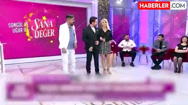 Canlı yayında fenalaşan Songül Karlı hastaneye kaldırıldı