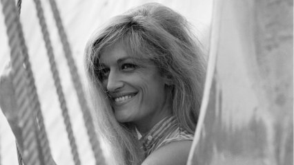 GALA VIDEO - François Mitterrand prêt à tout pour Dalida : ces gros "risques" qu’il prenait pour elle