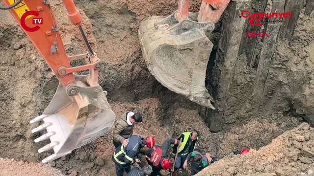 Bursa’da toprak altında kalan işçinin kurtarılma anı kamerada