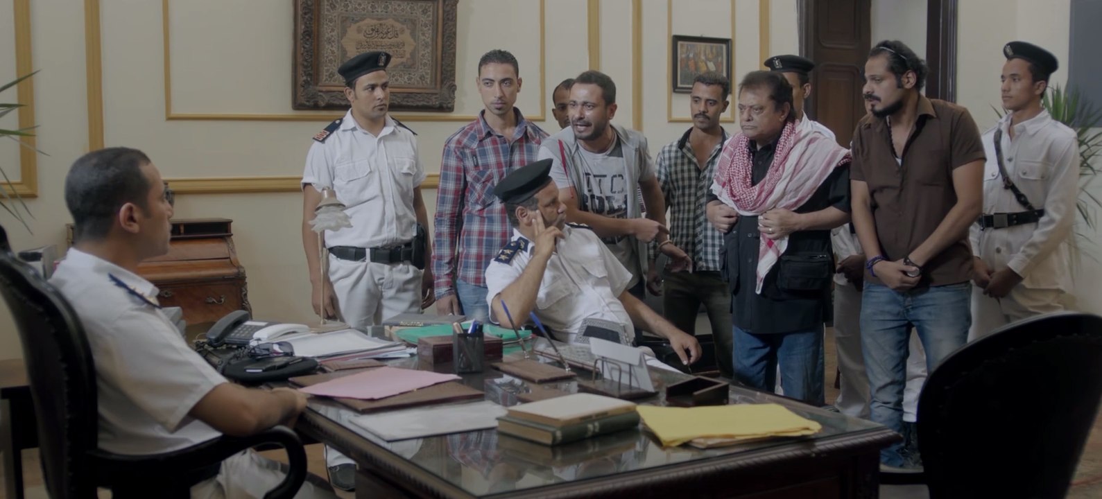 الراجل اتهمهم فى القسم انهم كانو عايزين يقلبوه #السبع_بنات