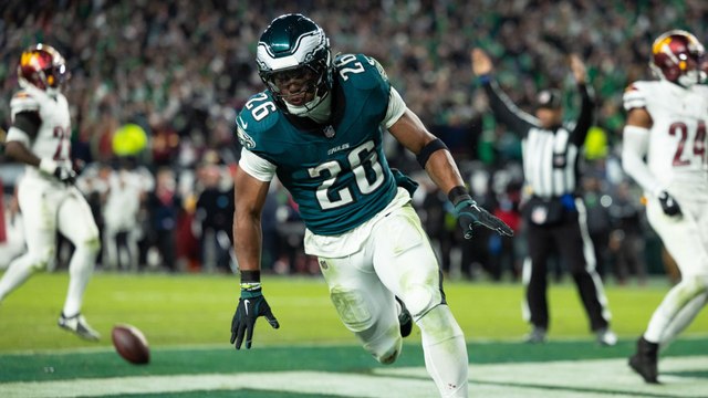 Philadelphia Eagles Triumph in NFC East Showdown, 26-18