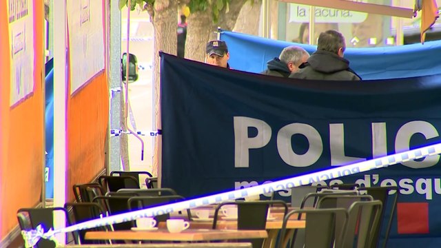 Realizan el levantamiento del cadáver del hombre asesinado con arma de fuego en Montgat