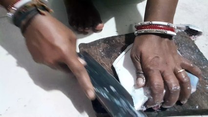 How to Cut Pomfret Fish at Home  Easy Pomfret Cleaning Tips