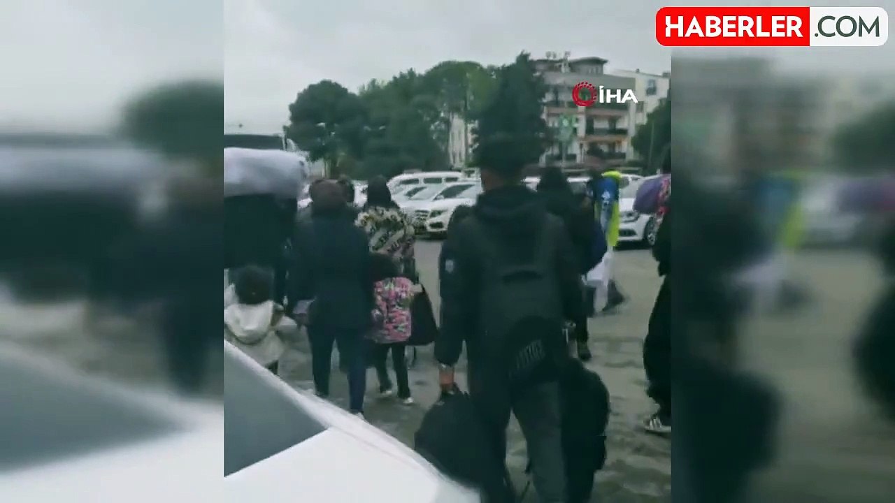 Çanakkale'de 27 Afganistan Uyruklu Şahıs Yakalandı