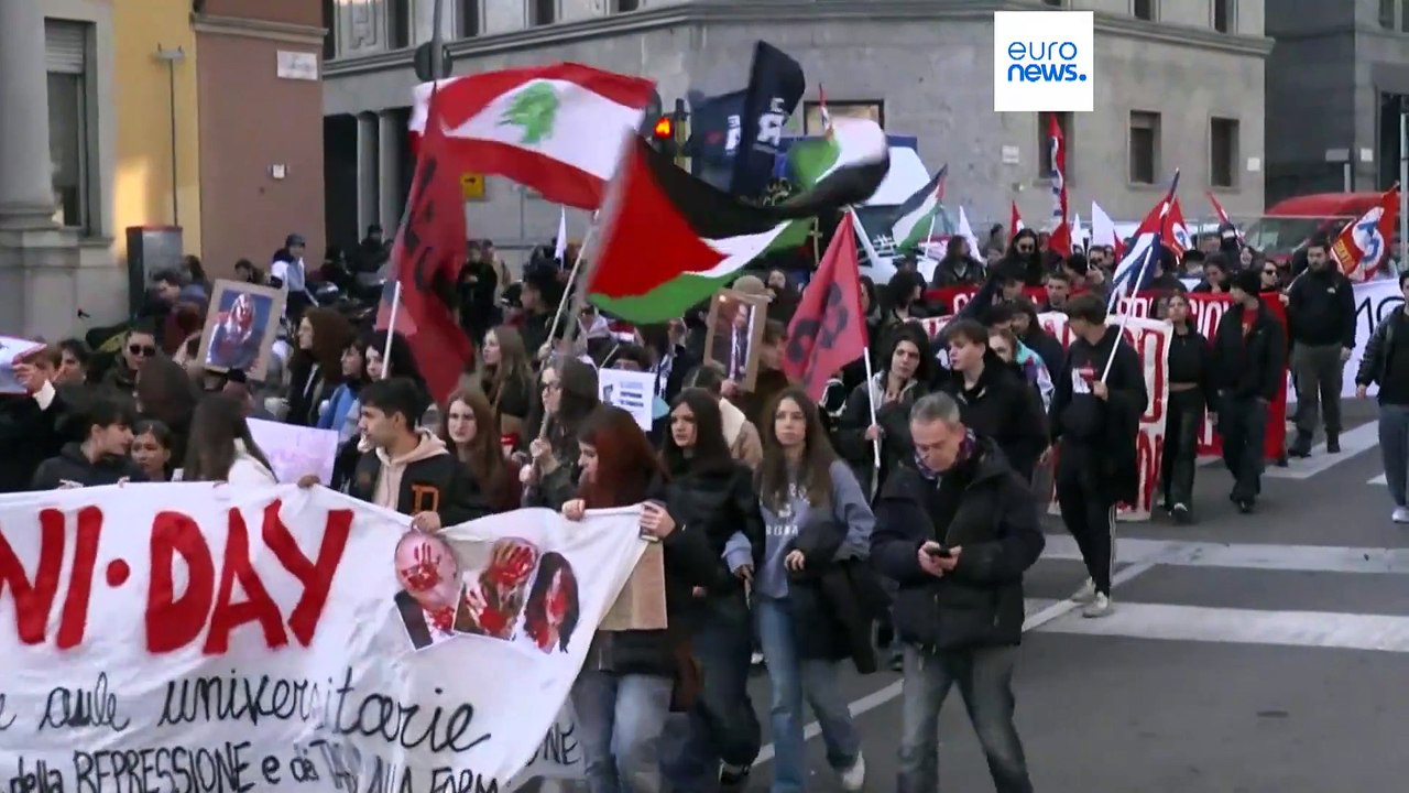 La "Journée sans Meloni" à Turin, affrontements police-étudiants, 15 policiers aux urgences