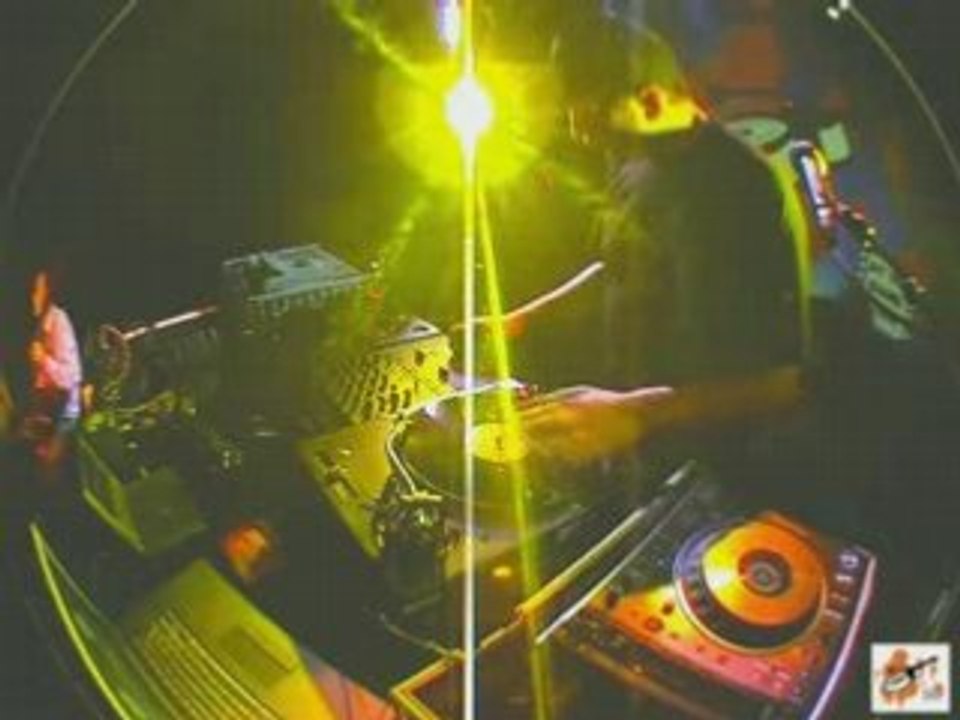 Jos Live Teaser 1er partie de Wax Tailor