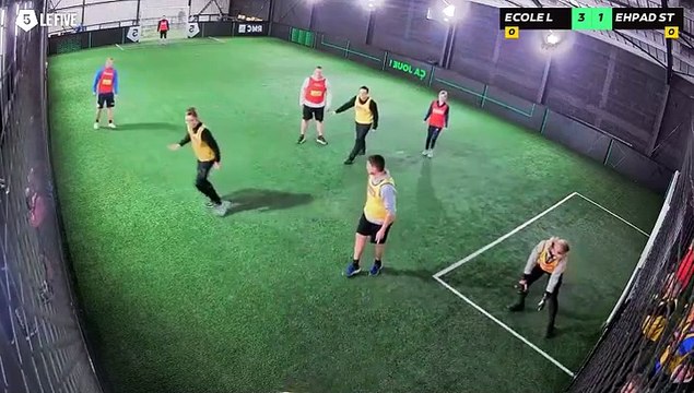 ECOLE L ALLIANCE - EHPAD ST CHRISTOPHE 15/11 à 20:30 - Football Terrain 2 (LeFive Challans)