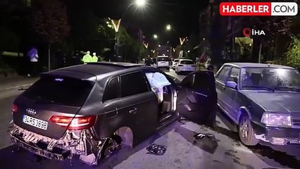 Alkollü Sürücünün Yolca Çarptığı Araçlar Ortalığı Savaş Alanına Döndürdü