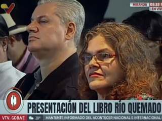 Escritor Jorge Rodríguez presenta su poemario "Río Quemado" en la Expoesía 2024