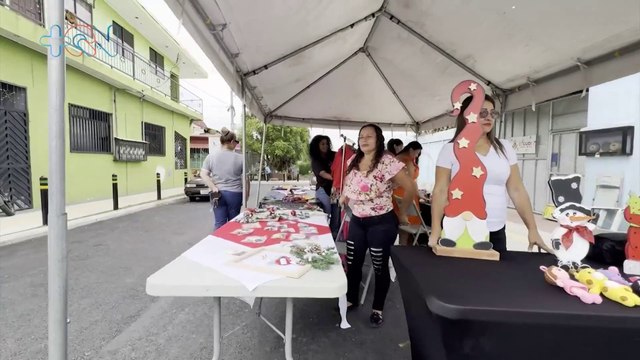 Emprendedoras de la Casa de la Mujer ofrecerán artesanías y regalos navideños en el Parque Central de Tibás