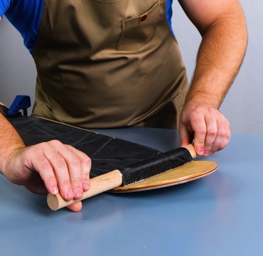 Lunettes de soleil élégantes en bois fabriquées à partir de planches à roulettes recyclées