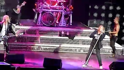 Def Leppard - Make Love Like a Man