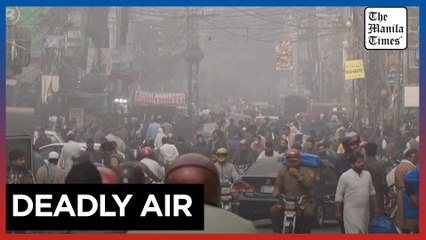 Thick smog brings Lahore City in Pakistan to a standstill