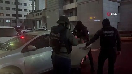 İçişleri Bakanı Yerlikaya, bütün dünyada kırmızı bültenle aranan uyuşturucu taciri Daniel Sobotta'nın İstanbul'da yakalandığını açıkladı.