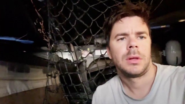 Vendée Globe 2024 - Sébastien Simon / Groupe Dubreuil / Jambon vendéen au petit-déjeuner