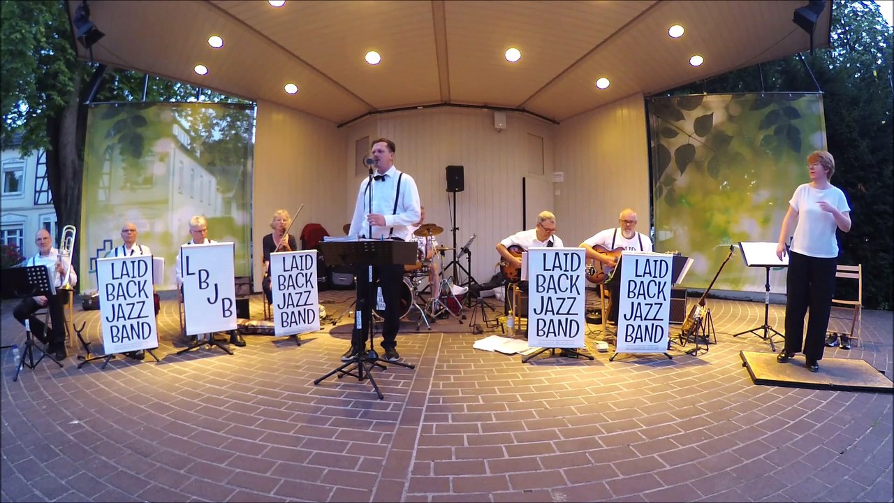 Blue Drag [ Saitenwirbeln & Laid Back Jazz Band ]