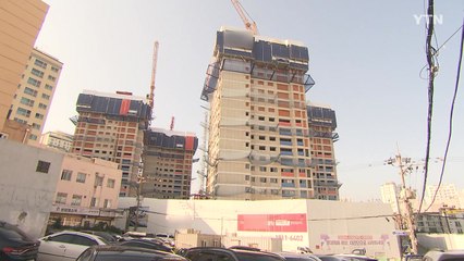 "가까운 학교 두고 왜?"...통학구역 조정 주민 반발 / YTN