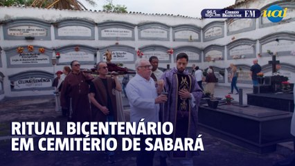 Ritual bicentenário em cemitério de Sabará