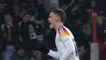 Le coup-franc exceptionnel de Florian Wirtz - Football - Ligue des Nations