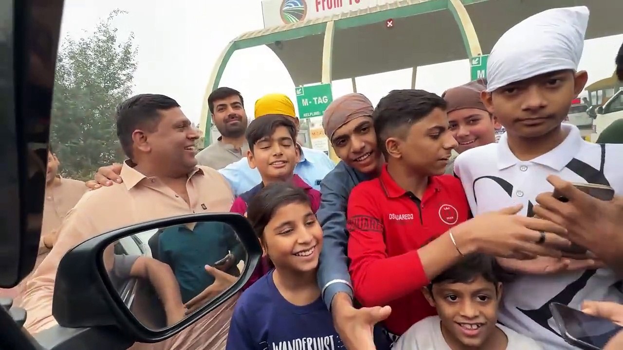 WhatsApp Channel Ne Sab Expose Kar Diya 😱 _ Last Day With Chotay Bhai and Baray Bhai 😔(720P_60FPS)