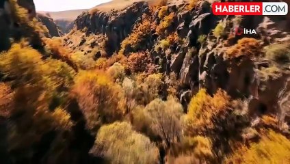 Uludere Kanyonu Sonbaharda Rengarenk Güzellikler Sunuyor