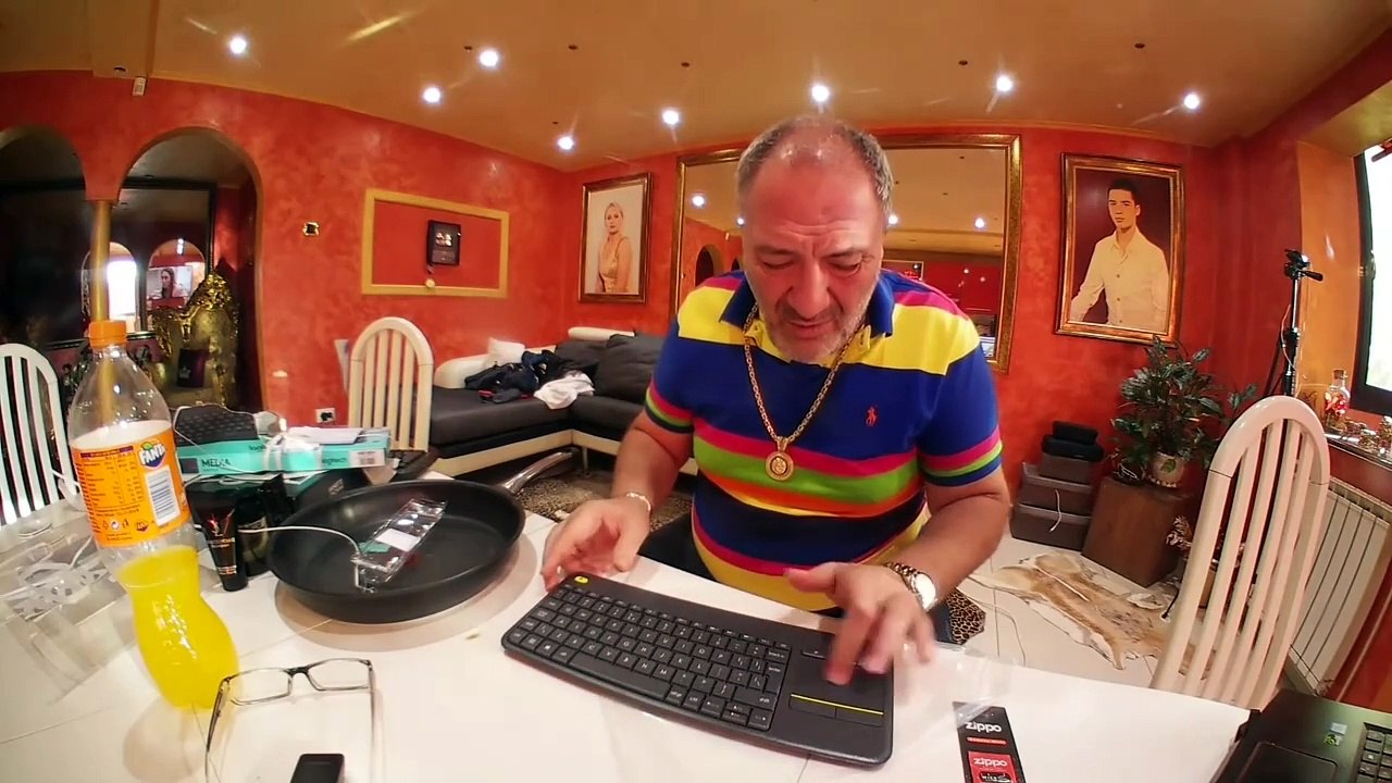 Nelson Mondialu sparge tastatura logistic grav