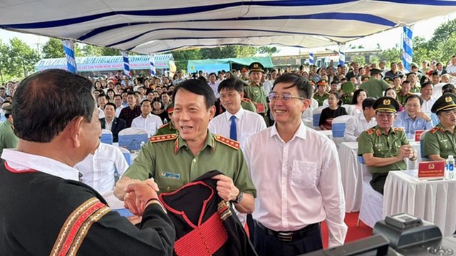 Đắk Lắk: Sôi nổi Ngày hội Đại đoàn kết toàn dân tộc ở xã Ea Ktur