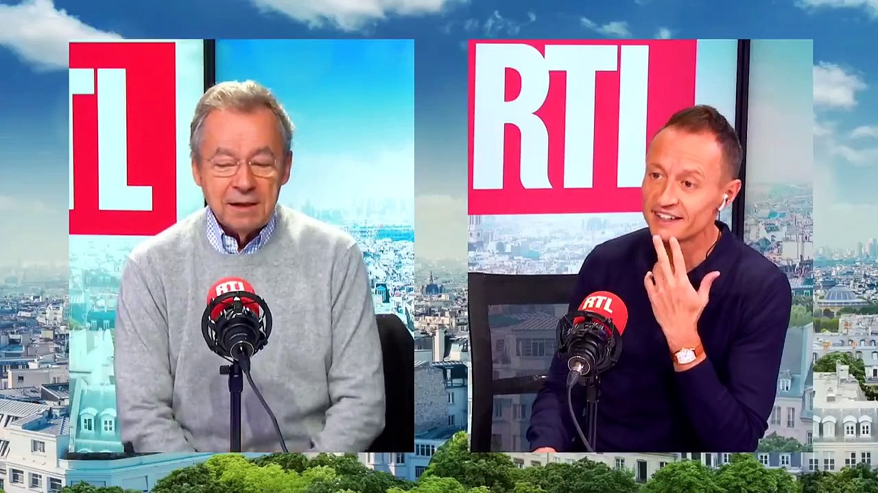 Michel Denisot se souvient des débuts de Yann Barthès dans les médias dans "On refait la télé"