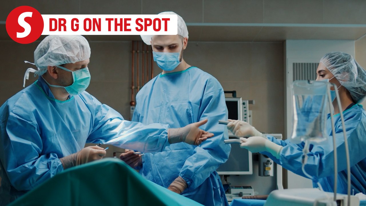 EP248: Robotic cure for prostate cancer | PUTTING DR G ON THE SPOT