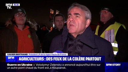 "Nos assiettes ne sont pas des poubelles": Xavier Bertrand (président LR de la région Hauts-de-France) s'est rendu auprès des agriculteurs dans l'Aisne