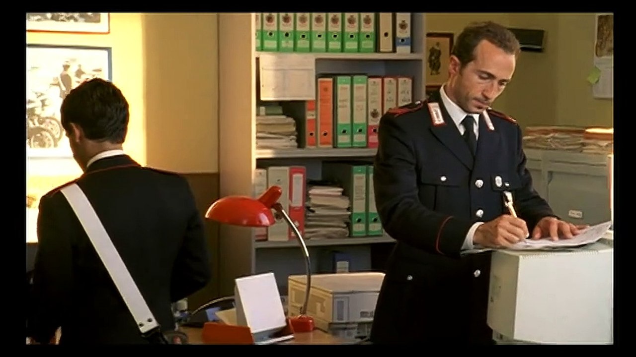 CARABINIERI S1 EP 17 UN AMORE PERICOLOSO