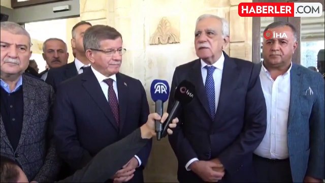 Gelecek Partisi Genel Başkanı Davutoğlu, Ahmet Türk ile Görüştü