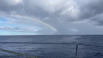 Vendée Globe 2024 - Un arc-en-ciel pour Guirec Soudée / FREELANCE.COM