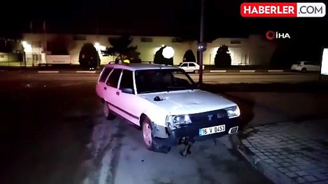 Bursa'da Otomobil ile Motosiklet Çarpıştı: Sürücü Ağır Yaralı