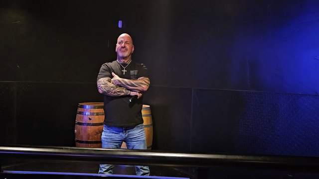 IRON MAIDEN - THE PRISONER (PERFORMED LIVE AT THE WESTERNER)