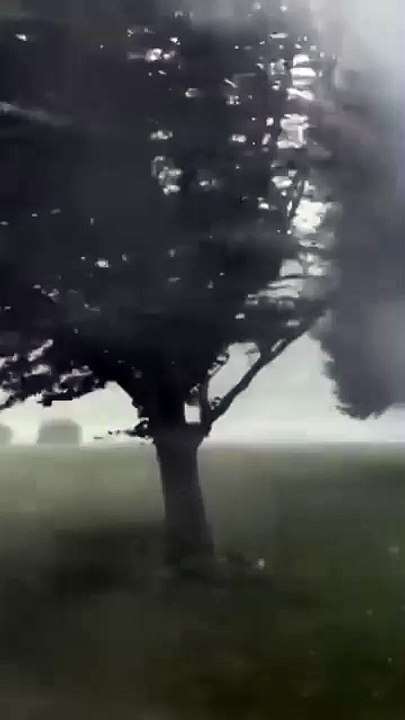 Heavy wind storm
