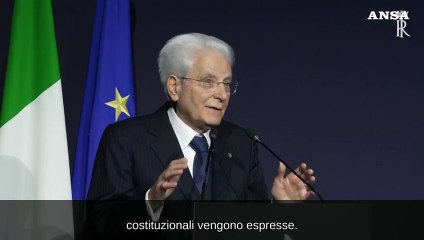 Mattarella: "I poteri dello Stato non sono fortilizi contrapposti"