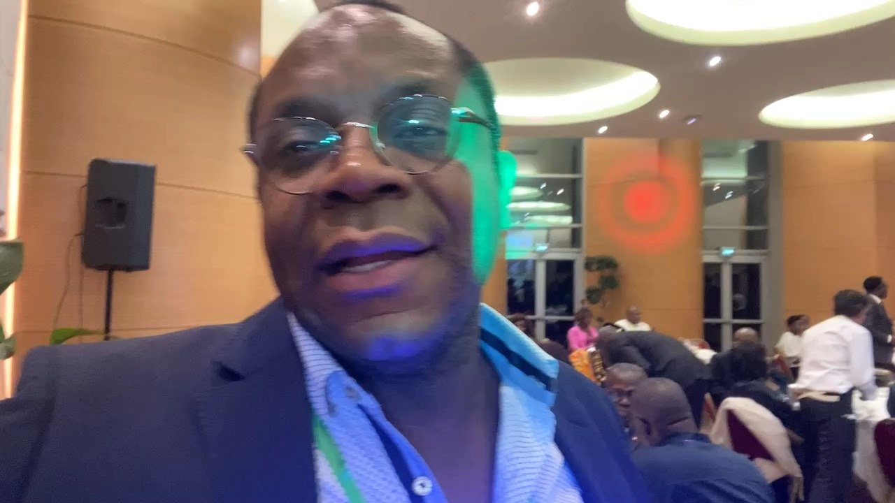 📌#Rouen a accueilli le samedi 16 novembre 2024 la première édition de la journée business Afro-Normand organisé par la #JED (journée d'entrepreneuriat et Découverte) à l'hôtel Mercure Rouen champs de Mars #Clôture 💃🕺🎶