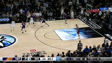 Randle sinks game-winning three-point buzzer-beater