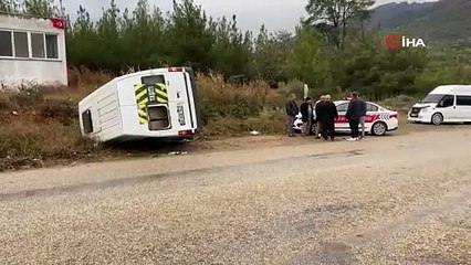 Osmaniye’de okul servisi takla attı