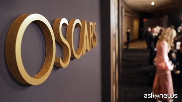 Tom Hanks, Robbie Williams e le altre star: mezza Hollywood ai Governors Awards