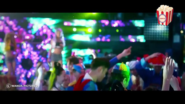 People don’t know this 17-year-old is a 28-year-old woman who changed after eating magic chocolate