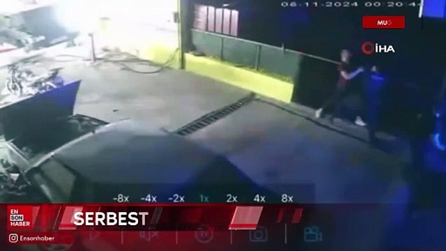 Muğla'da kendilerini uyaran polislere saldırdılar