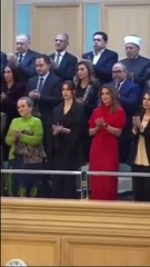 الاميرة رجوة والملكة رانيا تحضران كلمة الملك عبدالله