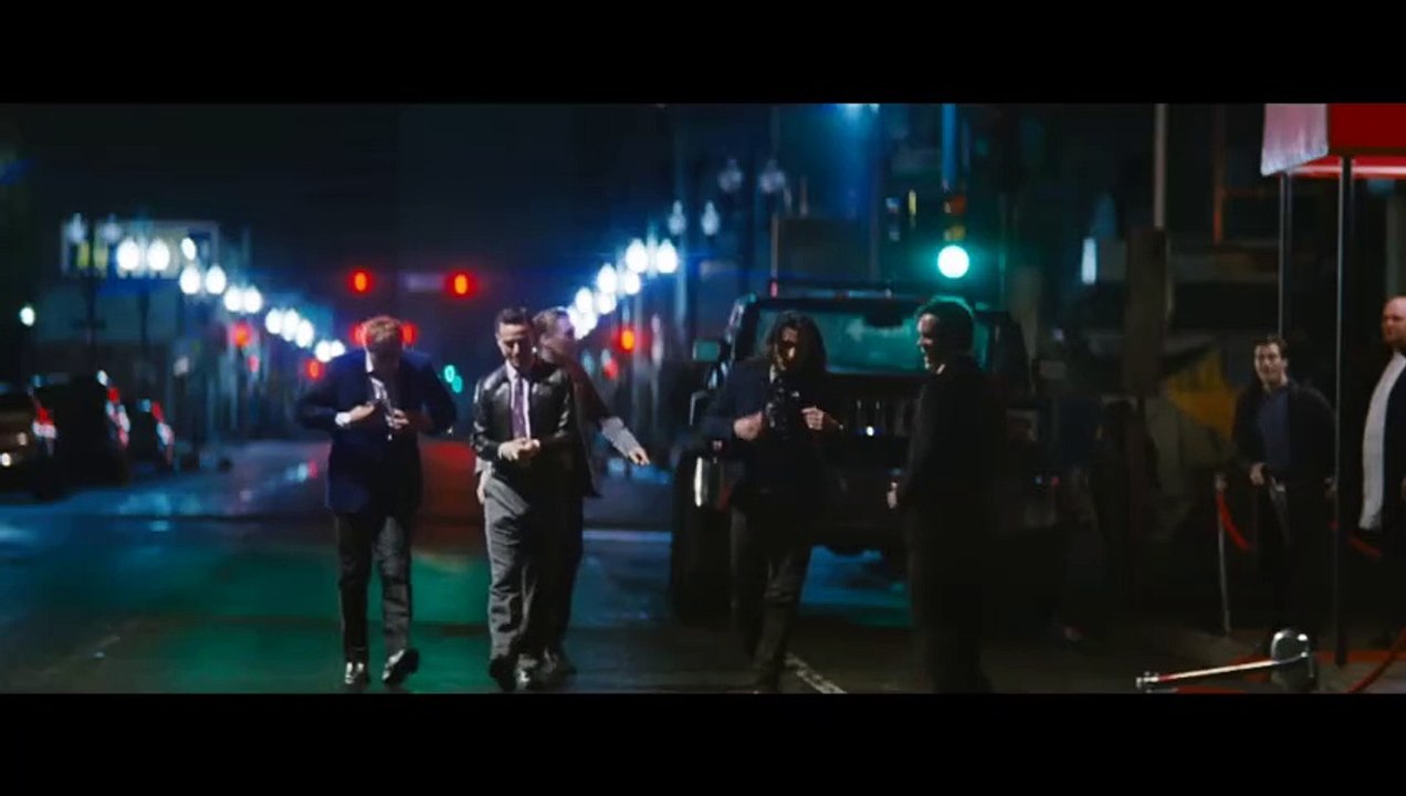 Looper - Trailer zum Zeitreise-Action-Film mit Bruce Willis