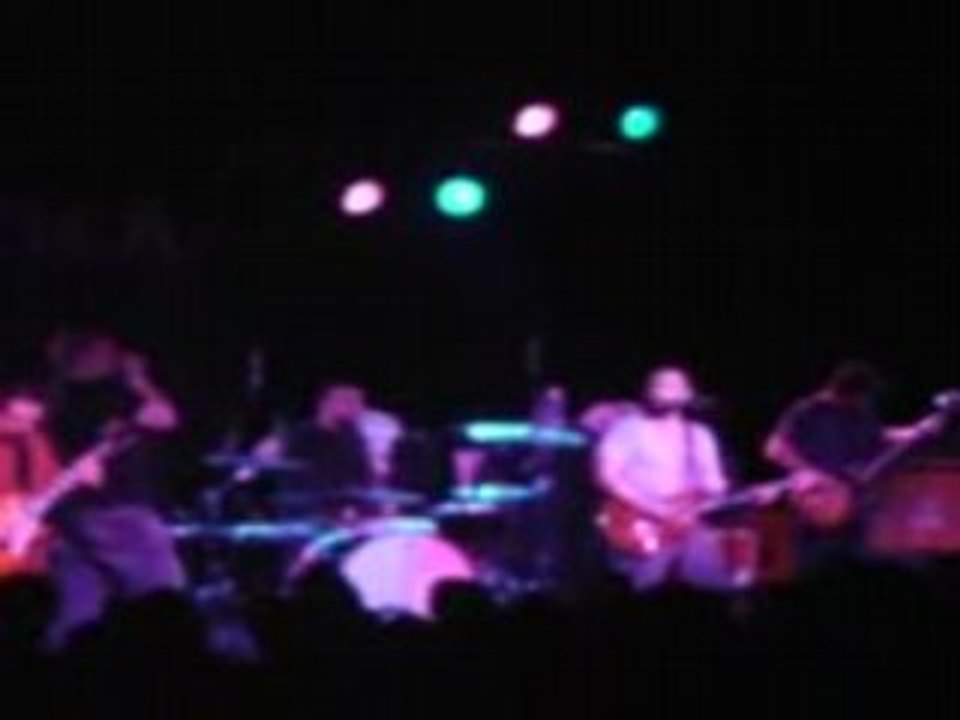 Clutch (live) Black Umbrella