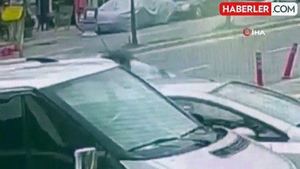 Beylikdüzü'nde Kuyumcuya Silahlı Saldırı Anı Kamerada