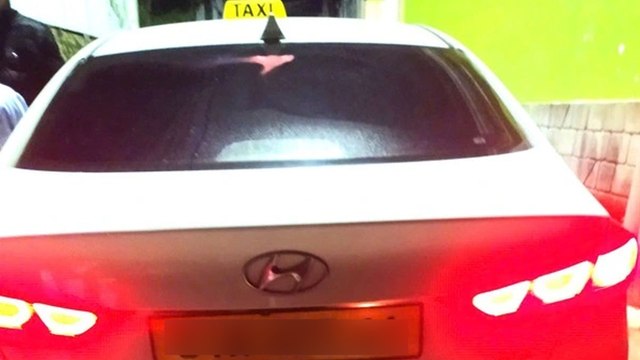 Xác định danh tính tài xế taxi xịt hơi cay vào hành khách